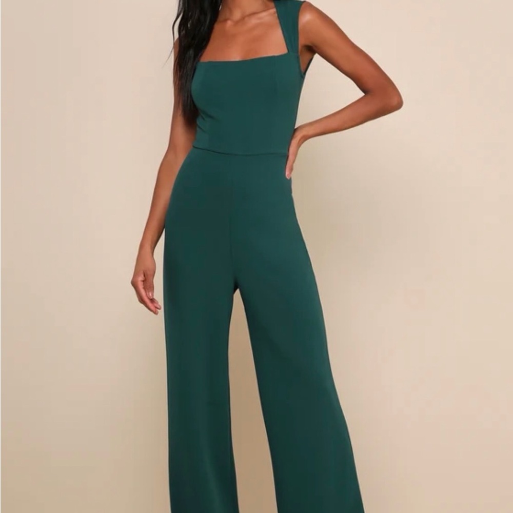 Lulu’s Emerald Green Holiday Jumpsuit!  NWT, size XL.